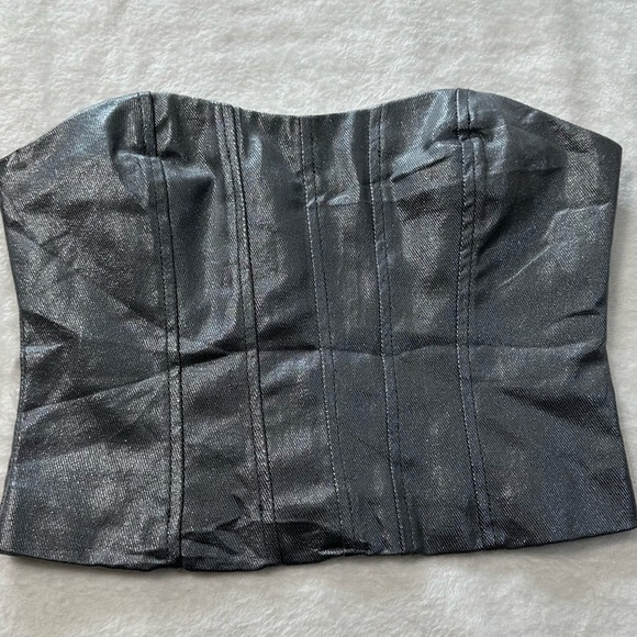 PrettyLittleThing Gray Corset  Bustier Sleeveless Simmering Crop Top - Picture 3 of 12
